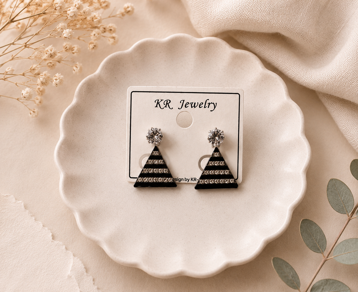 Black Triangle Crystal Earrings – 1 Pair