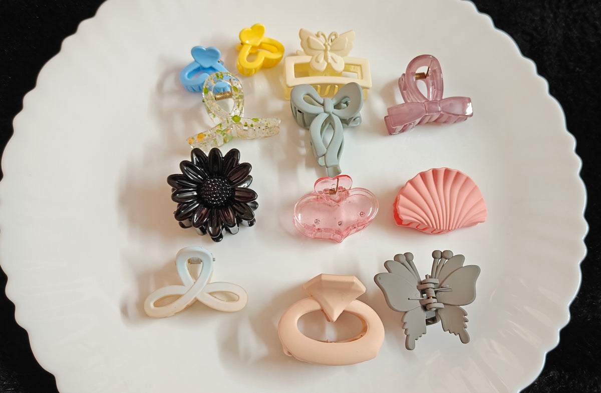 Aesthetic Multi-Design Hair Claw Clips – Cute & Stylish Collection