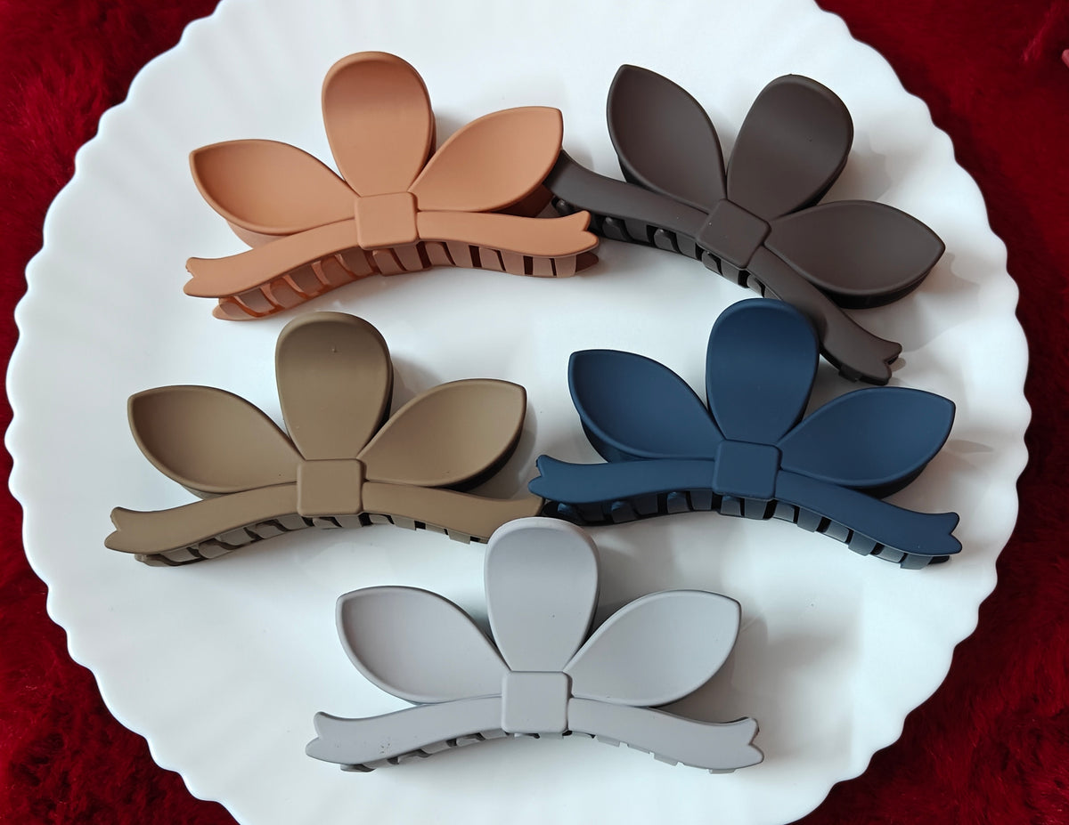 Flower Matte Hair Claw Clip