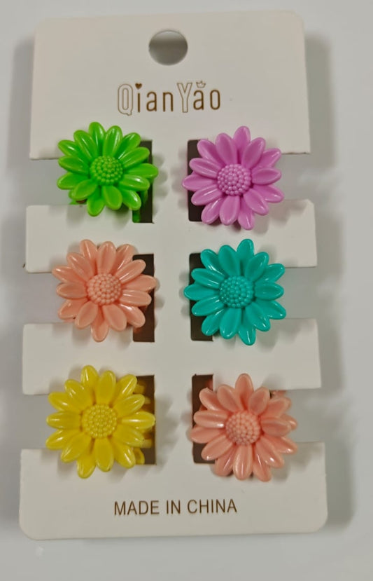 Mini Flower Hair Clips – Set of 6