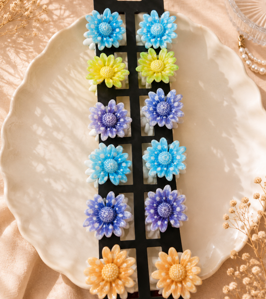 Pastel Daisy Flower Claw Clip – Medium Size | Random Color (1 Piece)
