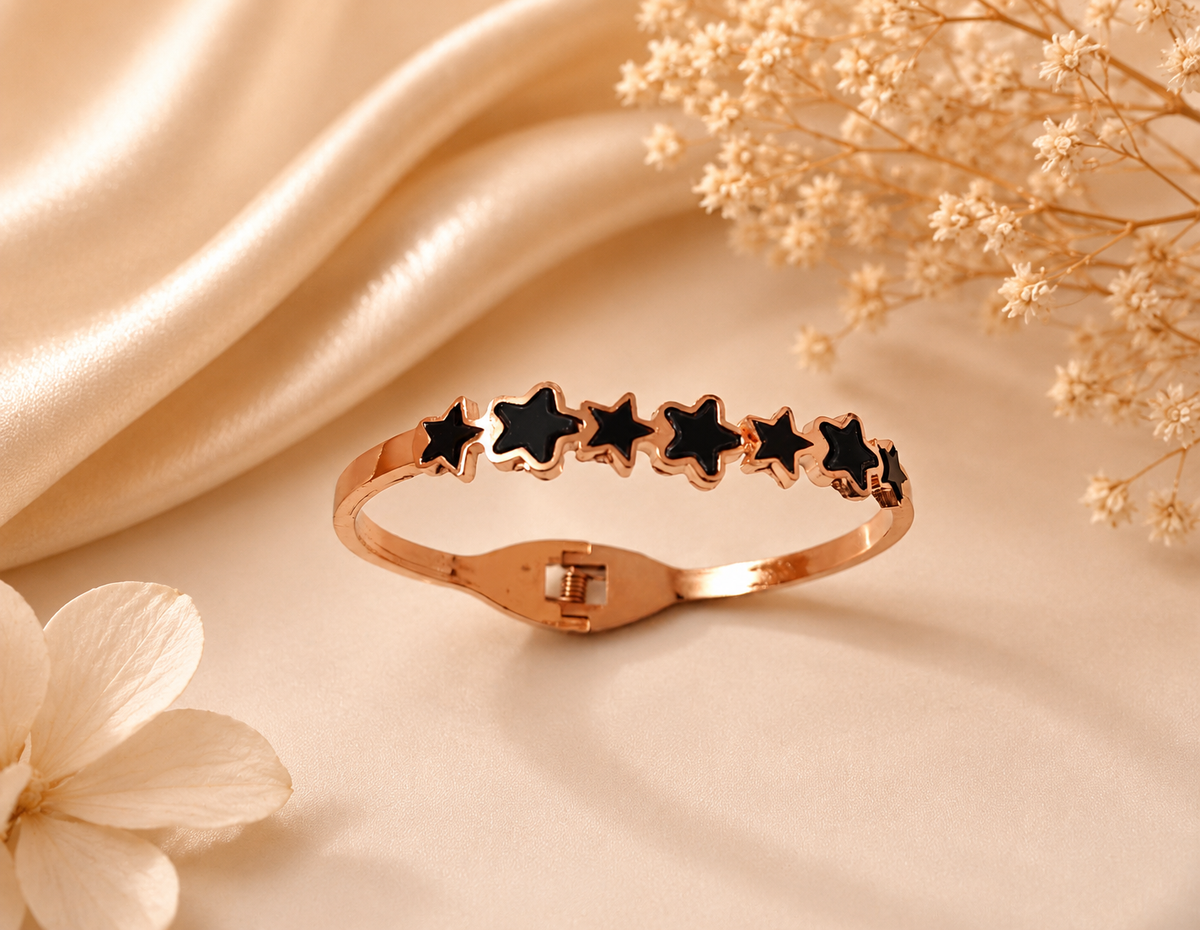 Black Star Bracelet – Rose Gold